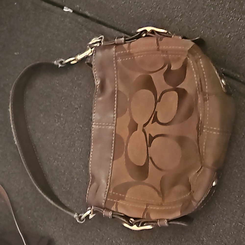 Coach vintage shoulder bag